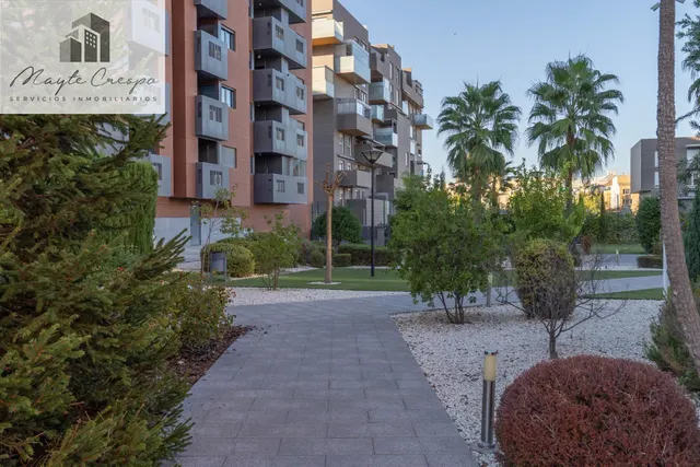 Moderno Apartamento Nuevo en el Campus de la Salud - Granada — 33