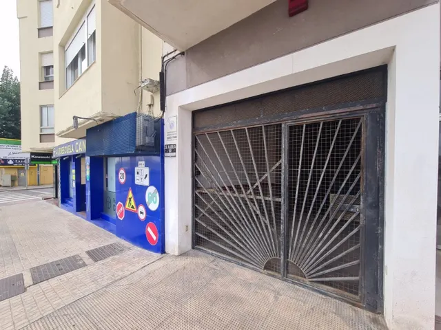 VENTA DE PLAZA DE APARCAMIENTO Y TRASTERO EN ZONA CORTE INGLES!!! — 5