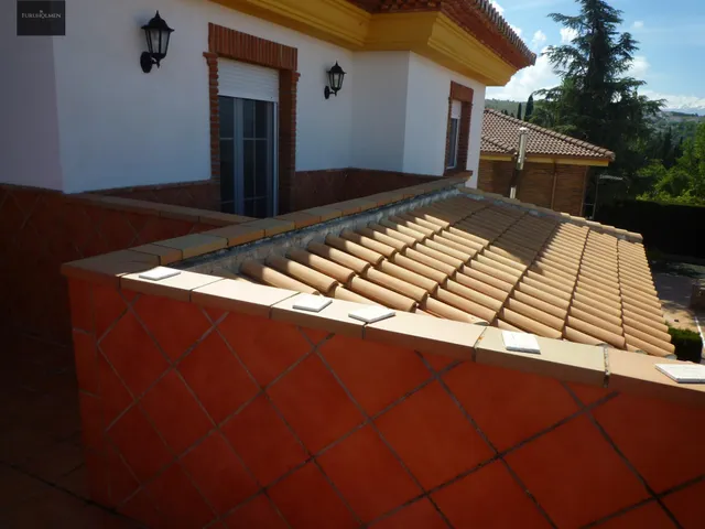 Chalet independiente con vistas panorámicas a Granada — 36