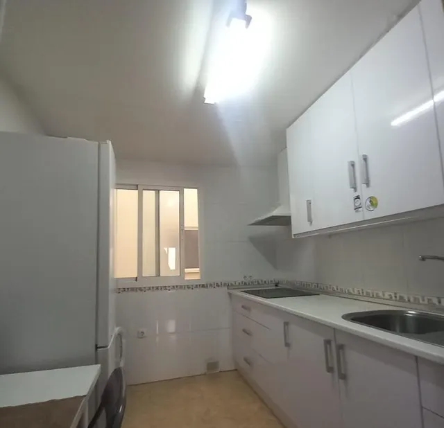 Tu nuevo hogar en Albuñol: luz, espacio y comodidad — 6