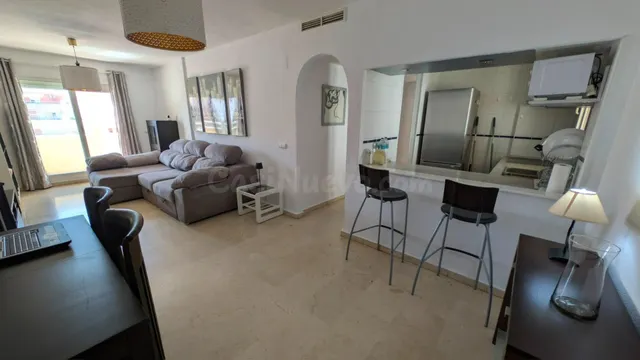 Venta de piso con dos dormitorios en Benalmádena Costa, Mála - foto 5