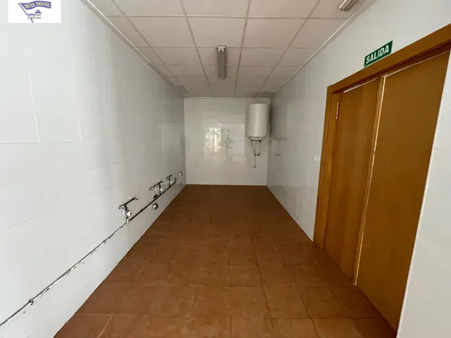 RESTAURANTE CON GRAN POTENCIAL — 31