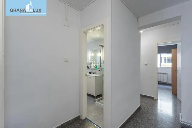 Piso amplio y luminoso en Ronda–Arabial — 22