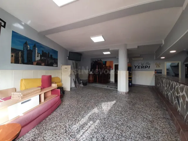 Local en venta en Cáceres - foto 4