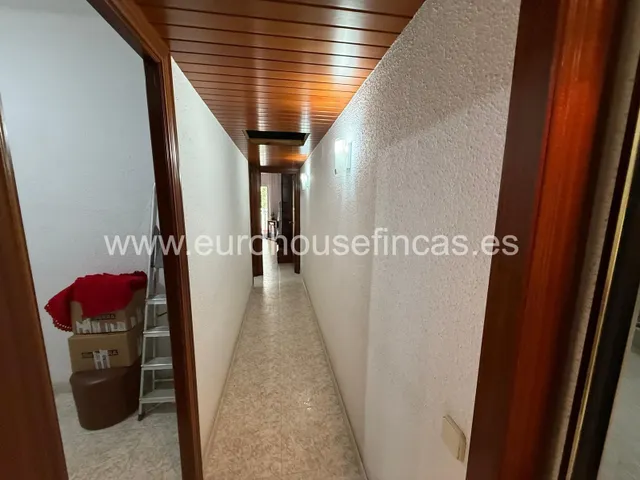 ¡Descubre tu nuevo hogar en este encantador piso de 3 habitaciones! — 10