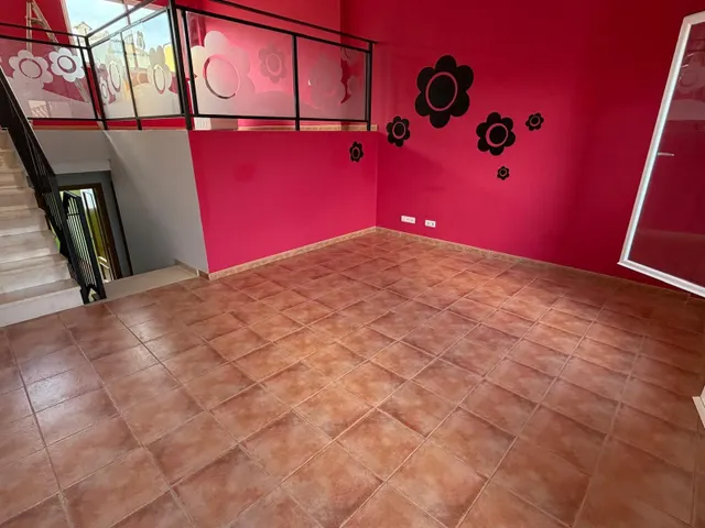 Adosado a la venta en Favara. — 25