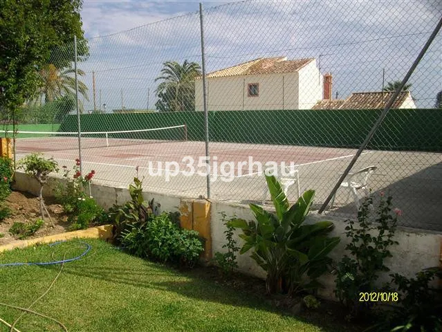 Chalet 5 habitaciones 1039m² en venta - Costa Del Sol - foto 4