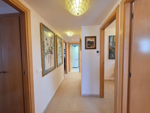 PISO 3 habitaciones A 20 M DE LA PLAYA CON PARKING DOBLE Y TRASTERO — 16