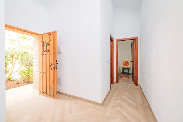 Casa de Campo Reformada en Villanueva de la Concepción: Paz, Elegancia y Vistas Únicas — 30