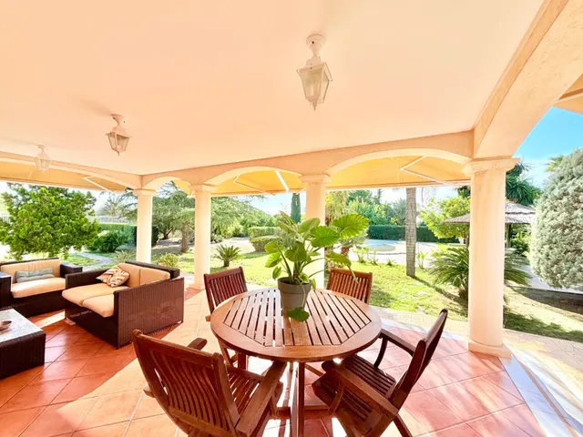 CHALET EXCLUSIVO EN ALZABARES ELCHE, CON PISCINA, ALTAS CALIDADES Y A SOLO 2 KM DEL HOSPITAL — 10