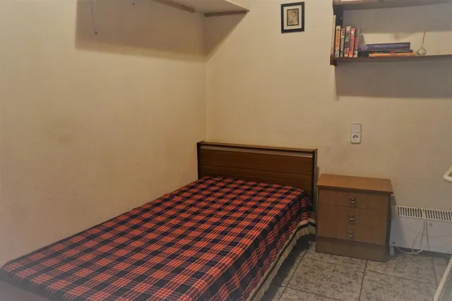 Piso en pleno centro de Requena, listo para entrar a vivir — 18