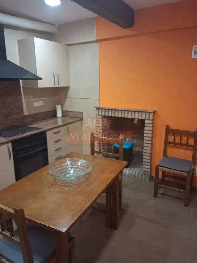 PRECIOSA CASA EN VENTA EN CASCO ANTIGUO CHINCHILLA — 17