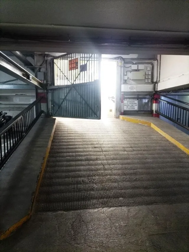 Garaje en zona Universitaria — 5