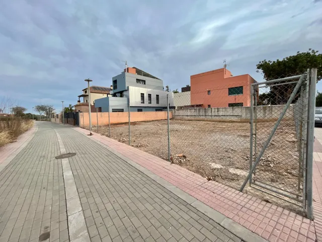 SUELO URBANO EN VENTA EN LA ZONA DE PAU LLEDÓ — 5