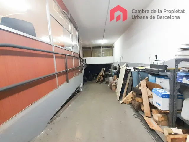 LOCAL DE 1435 m2 con amplia fachada y vado en SANT ANTONI — 7