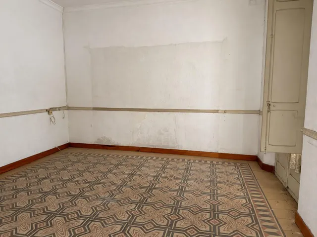 Piso con terraza en el centro de Figueres — 6