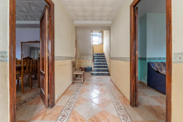 SE VENDE CASA CON UNA PARCELA DE 518 m2 (EN EL CENTRO DE LOS - foto 3
