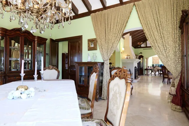 Chalet 6 habitaciones 980m² en venta - Costa del Sol — 35