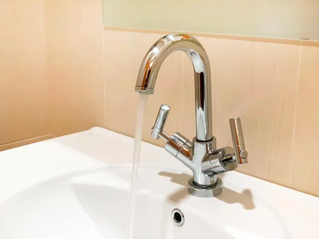 Magnífico local comercial junto a la Plaza Andalucía — 27