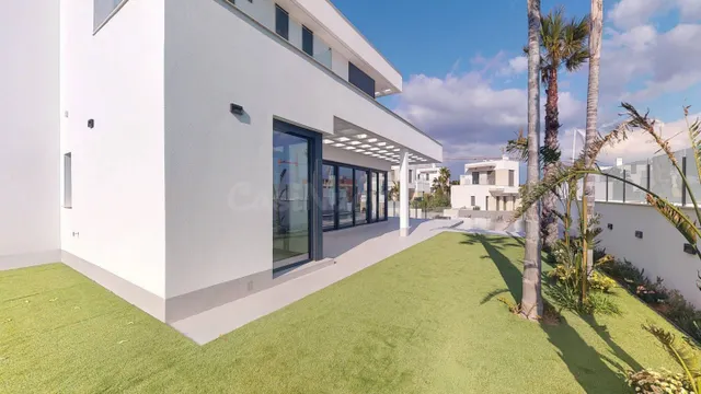 Villa Lana. Villa nueva de alta calidad en venta en Finestra - foto 4