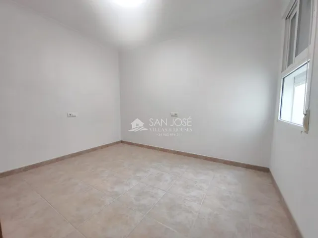 Venta de casa reformada en el barrio de la coca, Aspe — 15