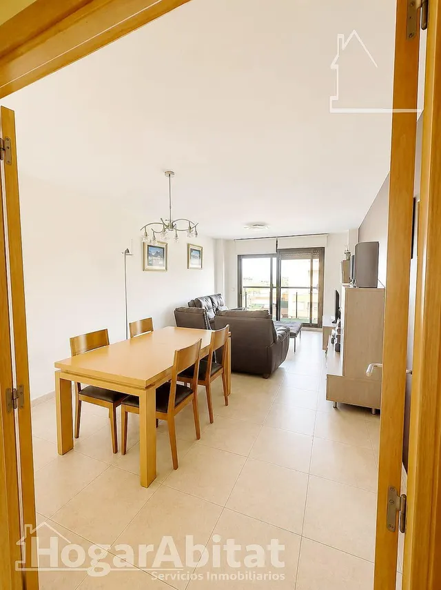 MUY AMPLIO Y EXTERIOR EN RESIDENCIAL CON GARAJE, TERRAZA Y PISCINA — 35