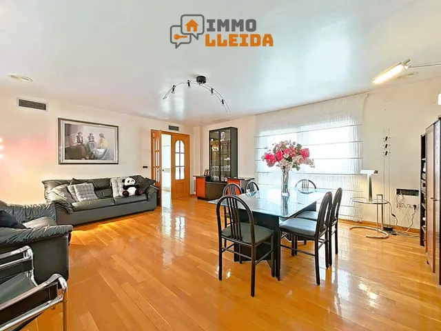Fabuloso chalet de estilo moderno en Tárrega — 22