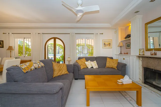 Villa Montgó. Villa tradicional en venta en las laderas del Montgó, entre Dénia y Jávea. — 7