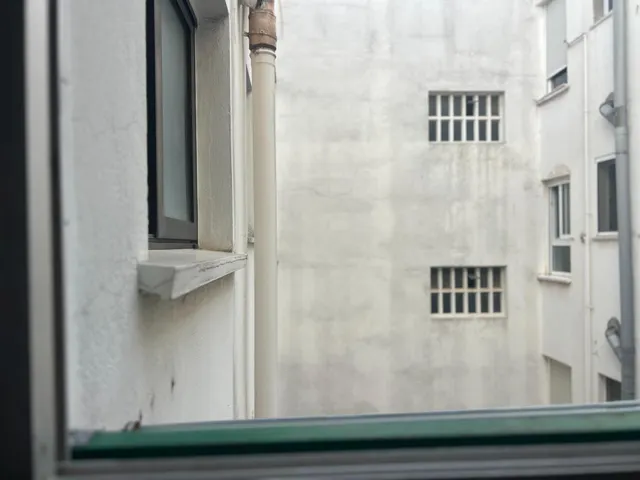Ref. 8546 SALICO ofrece gran vivienda en Olivereta con plaza de aparcamiento — 28