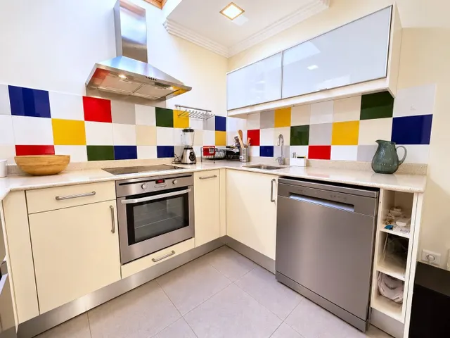 En alquiler estupendo bungalow con amplio jardin y mucha luminosidad — 17