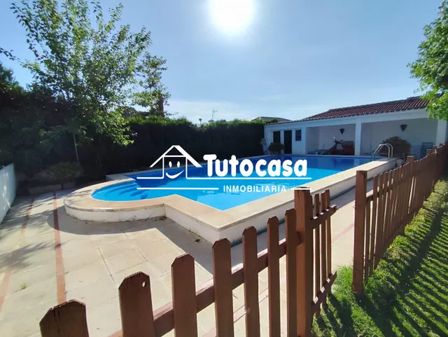 CHALET INDEPENDIENTE DE UNA PLANTA CON PISCINA EN LA MOTILLA!! — 2