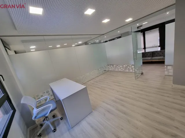 Oficina reformada en Los Lirios — 3