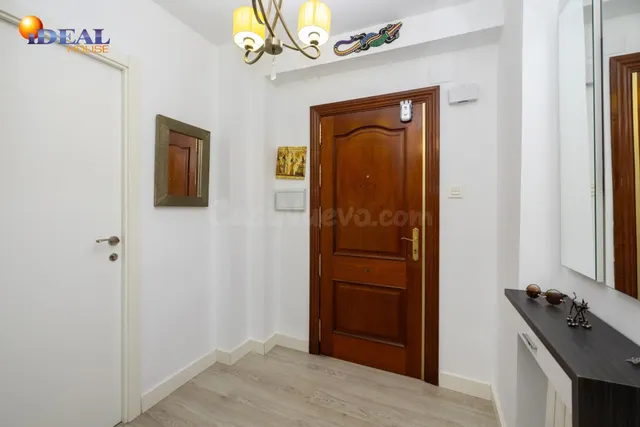 Precioso piso en Luz Casanova de Granada — 3