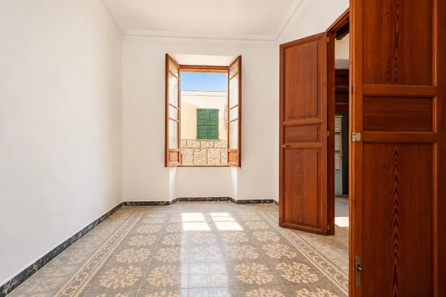 Casa señorial de 300 m2 para reforma integral en el centro de Porreres — 8