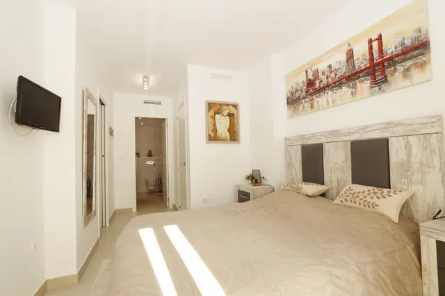 Villa 3 habitaciones 233m² en venta - La alberca — 40