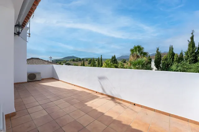 Chalet 4 habitaciones 223m² en venta - South of spain — 23