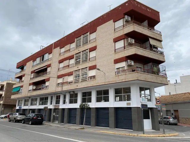 LOCAL EN VENTA DE 490 M2 EN EL CENTRO DE ALMORADI — 5