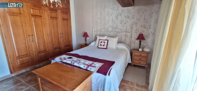 Magnífico chalet en zona urbana tranquila a un minuto de Villafranqueza — 28