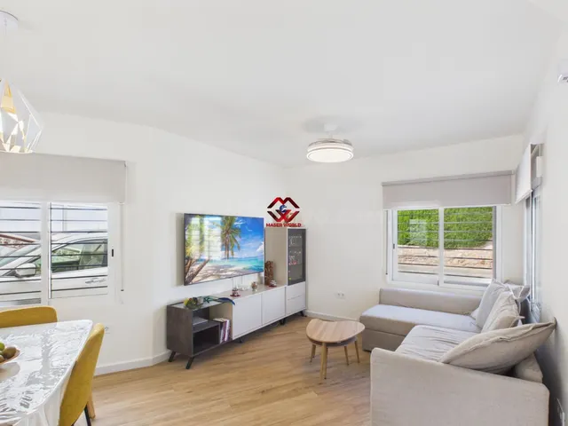 Casa en venta en Santiago de la Ribera andando a todo - foto 4