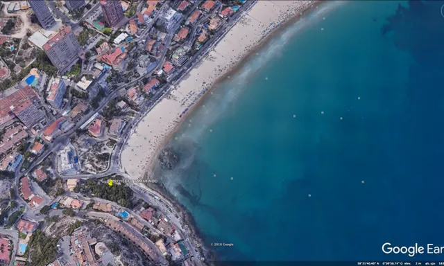 PRIMERA LÍNEA DE PLAYA EN BENIDORM Y CON PISCINA PRIVADA!!! — 7