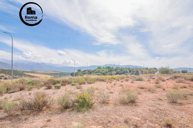 Oportunidad en venta de solar urbano en Otura — 22