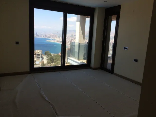 Chalet de lujo en Benidorm, zona Rincón de Loix. — 17