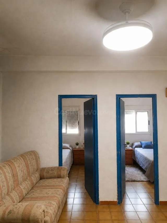 VIVIENDA DE 4 DORMITORIOS Y UN BAÑO CON INQUILINO DENTRO IDE