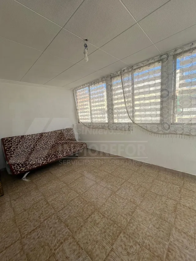 Acogedor Piso Reformado en Carolinas Altas, Alicante - foto 5