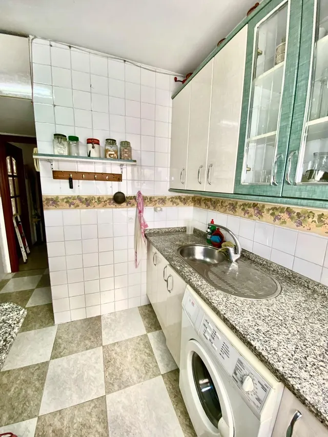 Piso 4 habitaciones 126m² en venta - Av. Barcelona - Viñuela - Rescatado — 12