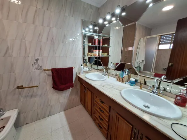 Imponente Chalet en Garbinet, Alicante - Oportunidad Única — 23
