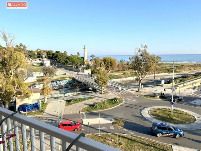 1ª LINIA DE MAR !!! LA JOYA DEL MAR EN VILANOVA !!! - foto 5