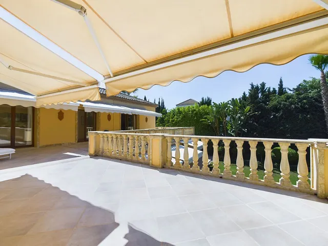 Chalet 4 habitaciones 508m² en venta - Marbella — 34