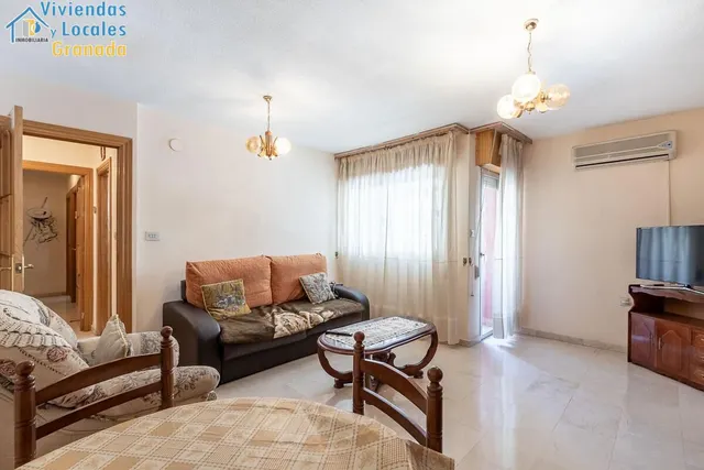 Piso junto Camino Bajo de Huetor — 11