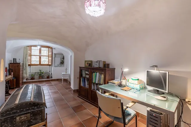 Casa reformada en el Camino del Sacromonte — 17